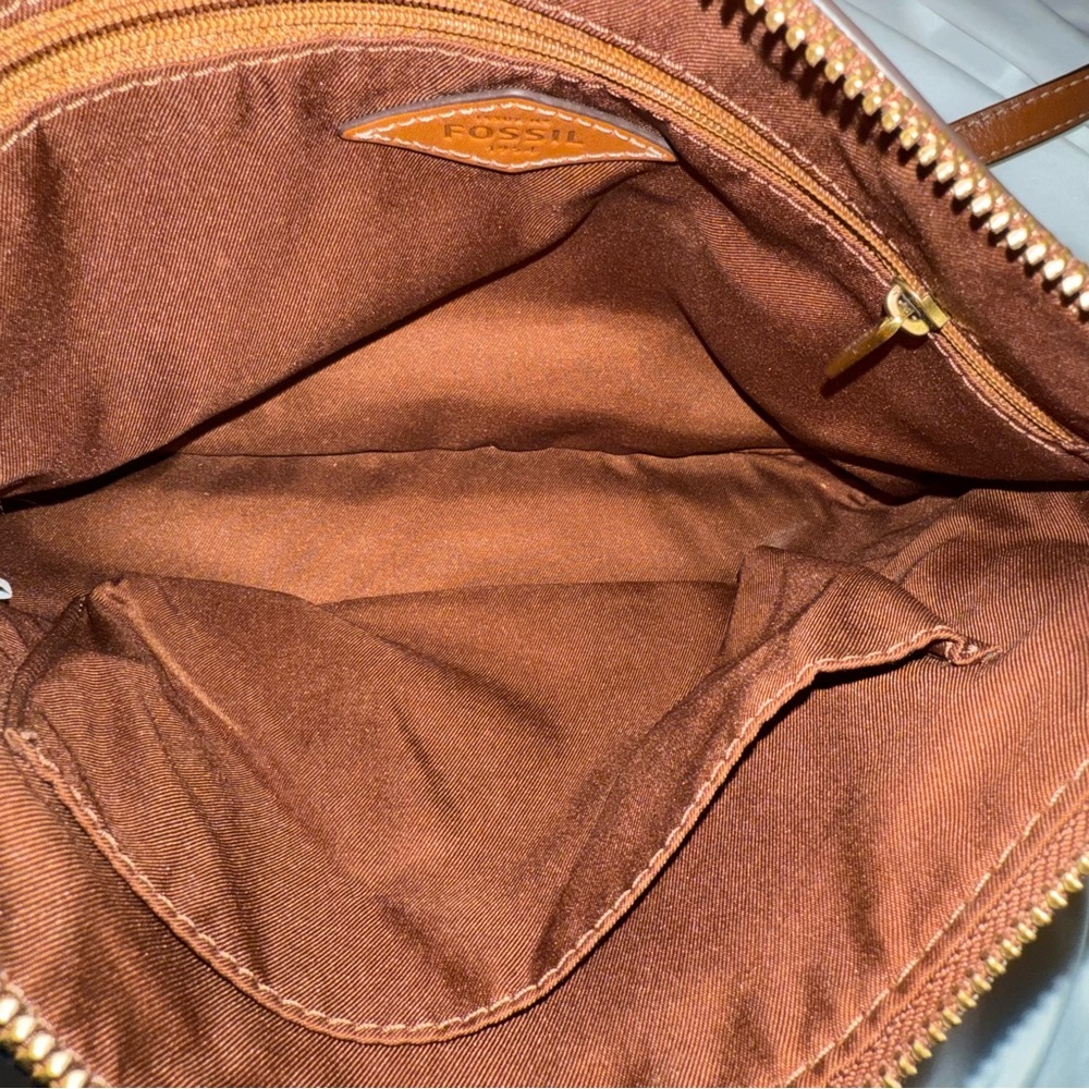 EUC Fossil Emma Leather Crossbody Shoulder Bag - Picture 6 of 8